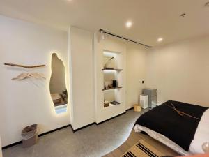 Легло или легла в стая в Yish Cinema Serviced Apartment B&B