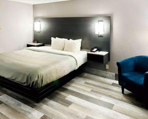 Voodi või voodid majutusasutuse Quality Inn Raynham - Taunton toas