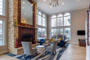 Khu vực ghế ngồi tại Comfort Inn & Suites East Greenbush - Albany
