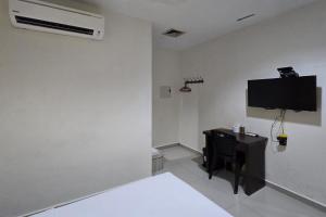 TV a/nebo společenská místnost v ubytování Hotel Inap Sri Gombak