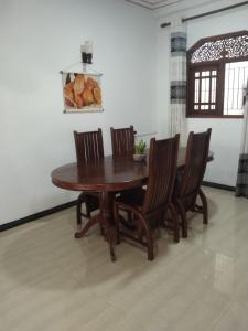 Χώρος καθιστικού στο Randaya De Villa