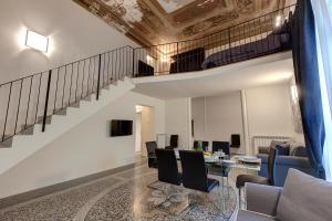 Foto de la galería de 2016 Apartments en Florencia