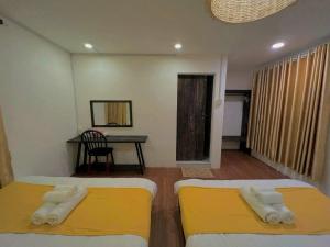 Postel nebo postele na pokoji v ubytování Quán Nhỏ Trên Đồi Homestay