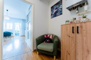 Posezení v ubytování Flex SelfCheckIns 141 - Zagreb - Studio Apartment - Loggia