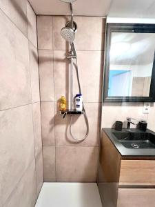 Vannituba majutusasutuses Elegant 2pcs Proche Bruxelles
