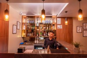 Hotel Tree Fern酒廊或酒吧区