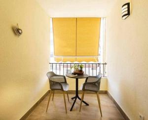 Część wypoczynkowa w obiekcie Precioso apartamento en el centro de Nerja