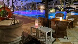 Bazén v ubytovaní Hotel & Wellness Fra I Pini alebo v jeho blízkosti