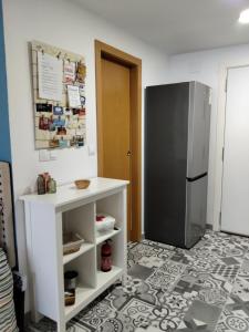 Kuchyňa alebo kuchynka v ubytovaní LOFT en playa paraíso