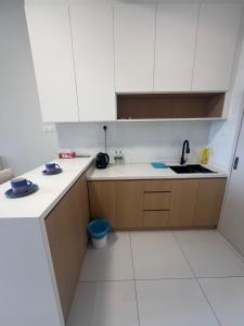 Dapur atau dapur kecil di skytrees公寓 距Aeon五分钟路程