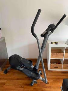 Fitness centrum a/nebo fitness zařízení v ubytování Maison Eysines- A10