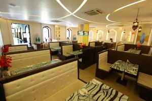 Hotel Darbar-E-Khas的休息区