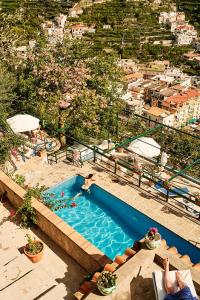 Bazén v ubytování B&B Orto Paradiso nebo v jeho okolí