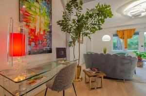 Ruang duduk di Superbe appartement au coeur de Troyes