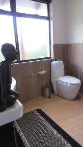 Galeriebild der Unterkunft Pensão Guest Lodge in Nelspruit