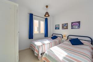Posteľ alebo postele v izbe v ubytovaní Duplex Surla Pájaro vistas al mar