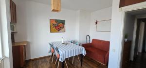 Χώρος καθιστικού στο Home away from home