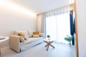 Fels Apartments的休息区