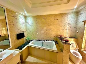 アブジャにあるGamjii apartmentsのギャラリーの写真