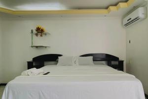 Billede fra billedgalleriet på Riverfront Retreat Prime Location Apartment with Stunning Views of the RioNegro i Manaus