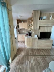 Kuchyň nebo kuchyňský kout v ubytování MARIS MOBILE HOME