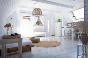 Fotografie z fotogalerie ubytování My Blue Cottage v destinaci Pilisvörösvár + 29 fotografií