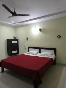 Φωτογραφία από το άλμπουμ του Royal Residency Luxury Lodge σε Bālānagar