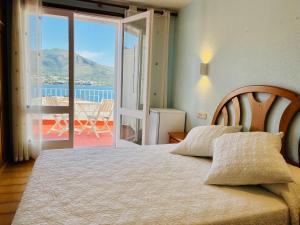 Afbeelding uit fotogalerij van Habitacions La Font in Port de la Selva