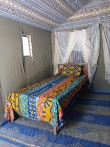 Ένα ή περισσότερα κρεβάτια σε δωμάτιο στο "Par 4 chemins" Atypical Stopover