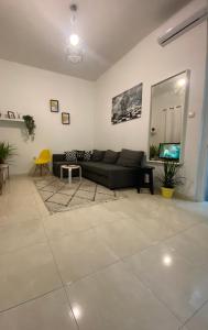 Imagen de la galería de דירת גן ליד הים, en Tel Aviv