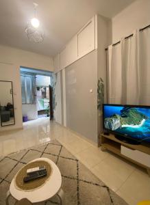 Imagen de la galería de דירת גן ליד הים, en Tel Aviv