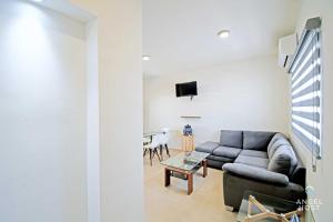 TV o dispositivi per l'intrattenimento presso Stylish Homes & Comfy Pool Oasis