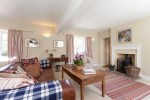 Et opholdsområde på Luxury Peak District Home - 2 miles from Ashbourne + 54 billeder