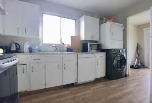 Φωτογραφία από το άλμπουμ του Home Inn Calgary Dalhousie στο Κάλγκαρι