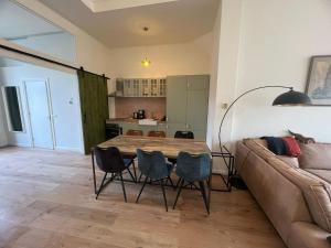 Kuchyň nebo kuchyňský kout v ubytování Achterom B & B