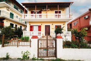 Gallery image of Levante Studios in Benitses