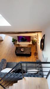 Χώρος καθιστικού στο Le Loft, T2 duplex centre ville historique