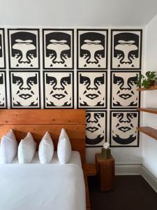 Voodi või voodid majutusasutuse Ace Hotel Seattle toas