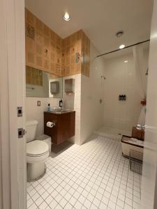 Vannituba majutusasutuses Ace Hotel Seattle
