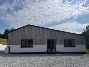 Gallery image of The Barn, Little Bovey Farm in Venn Cross Station