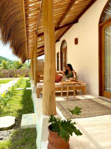 Taman di luar Luana Lombok