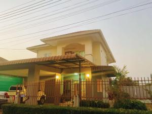Bangunan di mana terletaknya rumah percutian
