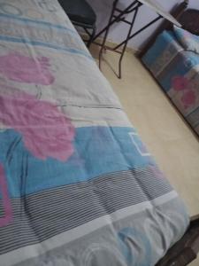 Postel nebo postele na pokoji v ubytování Onaty noubin