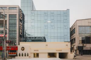 酒店所在大楼