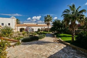 Foto dalla galleria di Agriturismo Baglio Donnafranca Wine Resort a Marsala