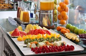 Comida no hotel ou em algum lugar perto