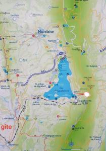 a map of neolithicolithicolithicolithicolithicolithicolithicolithicolithicolithicolithic sites at Gîte de France La petite marmotte in Saint-Béron