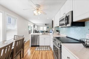 Billede fra billedgalleriet på Copacabana Beach house 5 bedrooms downtown OCMD i Ocean City + 25 billeder