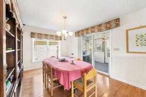 Ảnh trong thư viện ảnh của Downtown Villa near Boardwalk and Beach ở Ocean City +22 ảnh