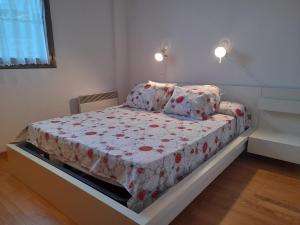 Katil atau katil-katil dalam bilik di Apartamento confortable y espacioso Aüt 2